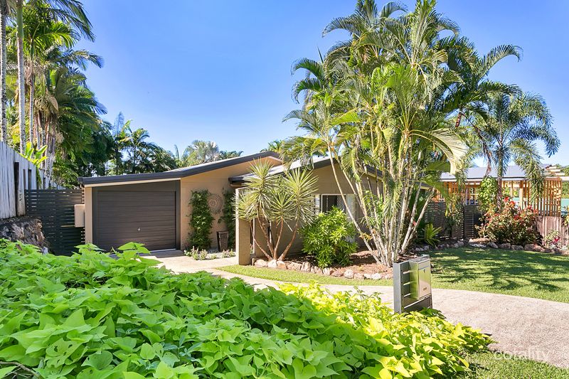 8 Jilbar Cl, Caravonica, QLD 4878