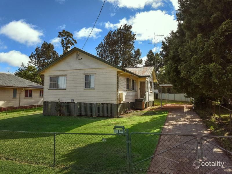 1 Walsh St, Harlaxton, QLD 4350