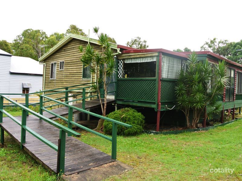 26 Kilpa Ave, Russell Island, QLD 4184