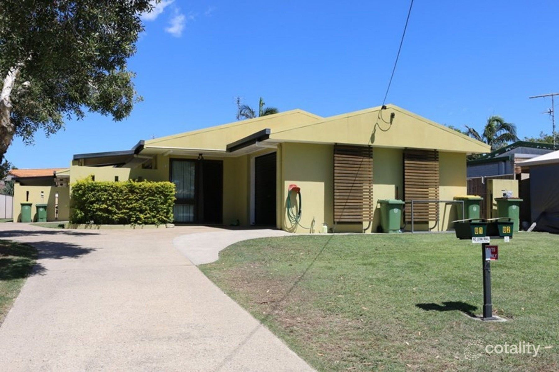 1/4 Tumala St, Parrearra, QLD 4575