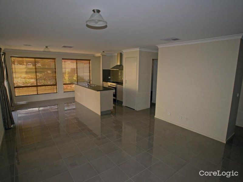 16 Tununga Cct, Kangaroo Flat, VIC 3555