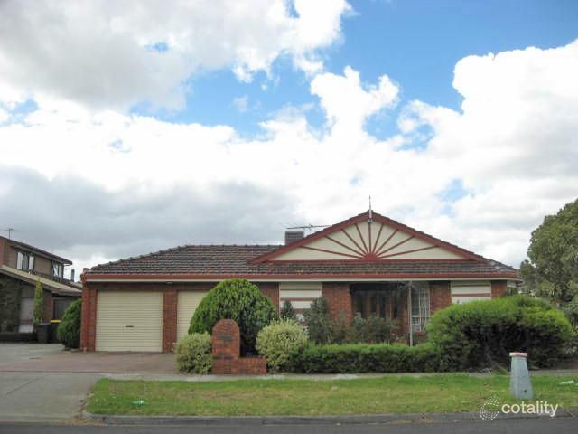 61 Parmelia Dr, Taylors Lakes, VIC 3038