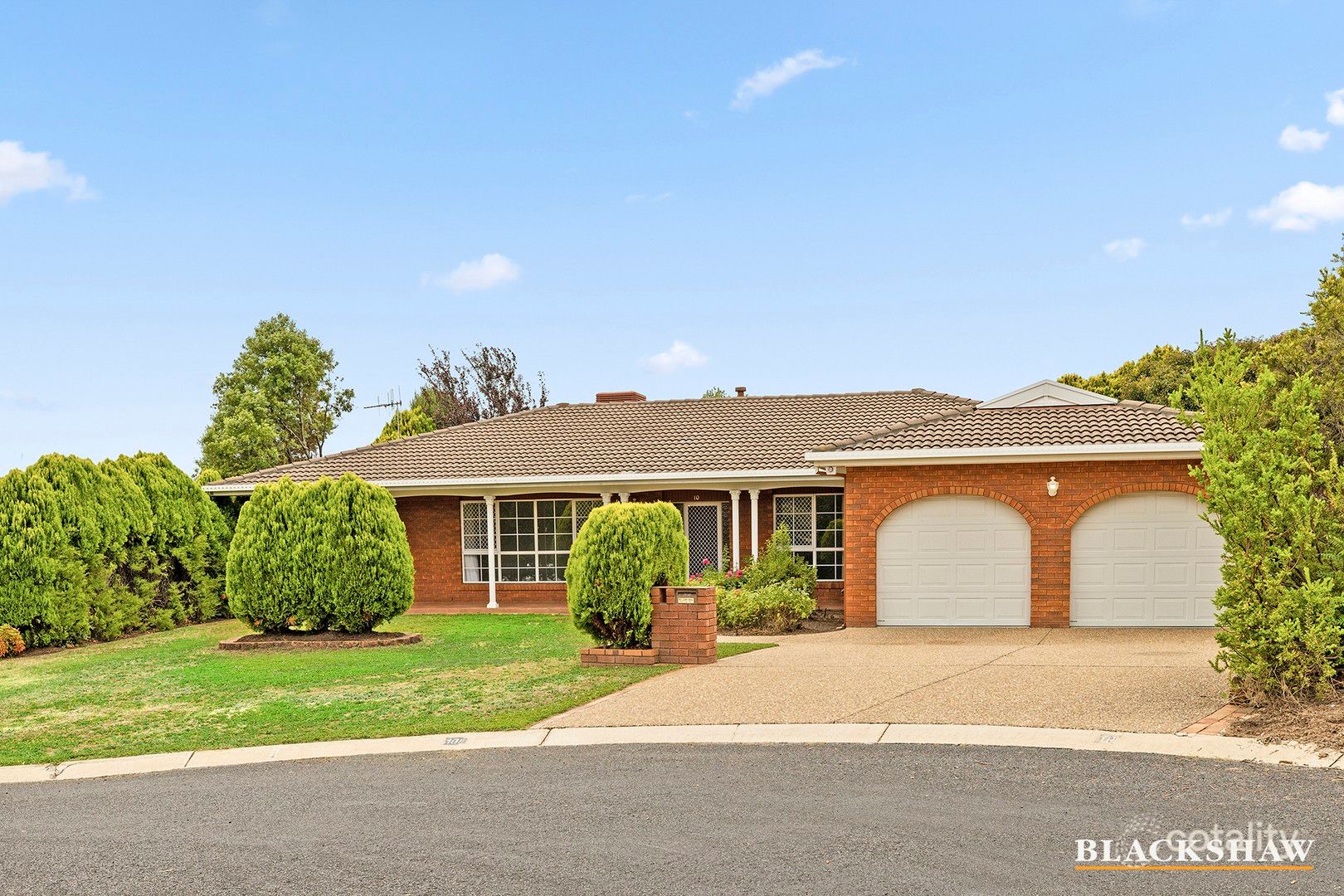 10 Jasmine Gdns, Jerrabomberra, NSW 2619