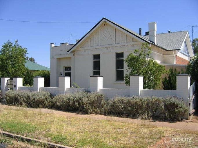 69 Ferrier St, Lockhart, NSW 2656