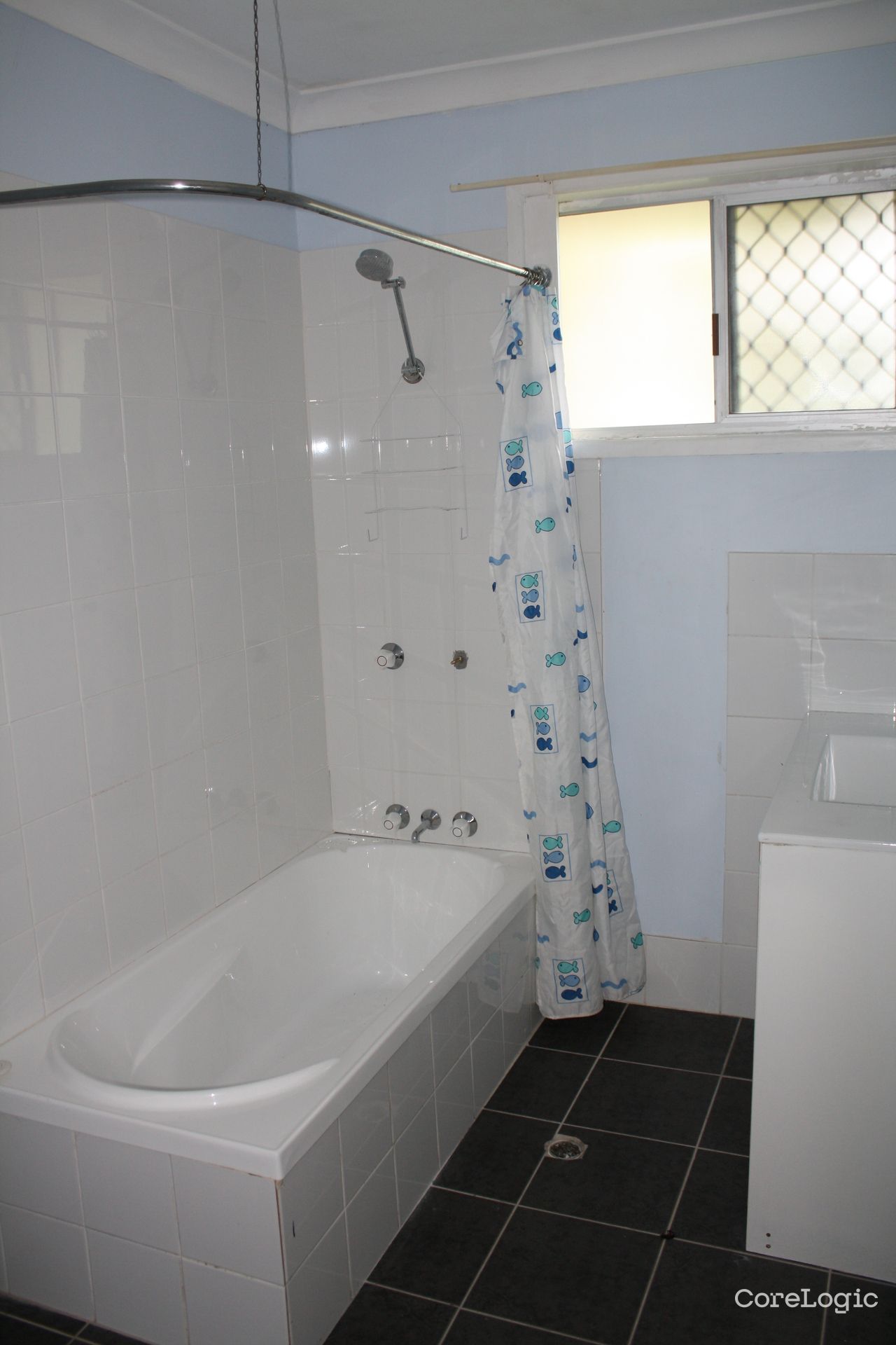 3/210 Barolin St, Avenell Heights, QLD 4670