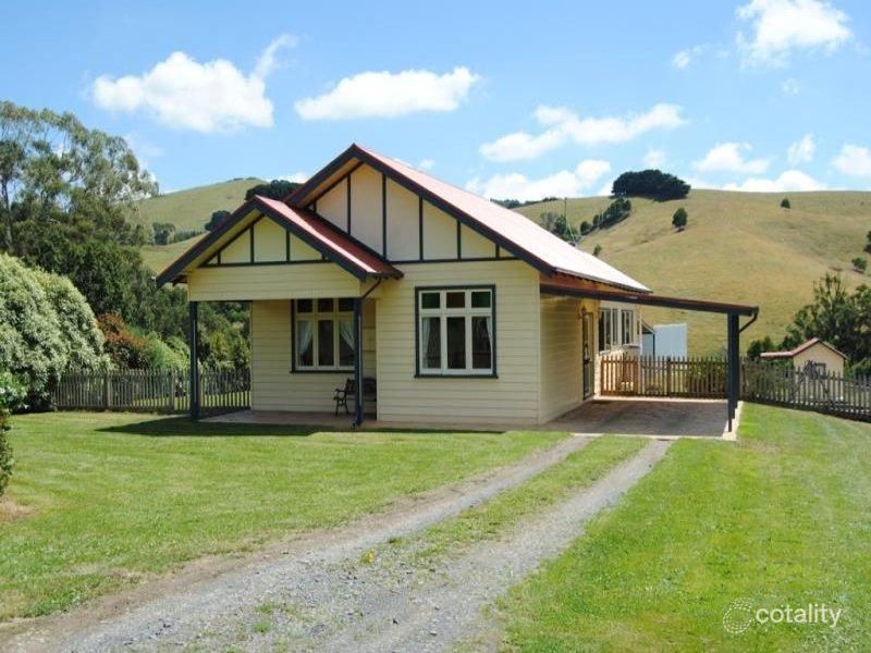 67 Huttons Rd, Kardella, VIC 3951