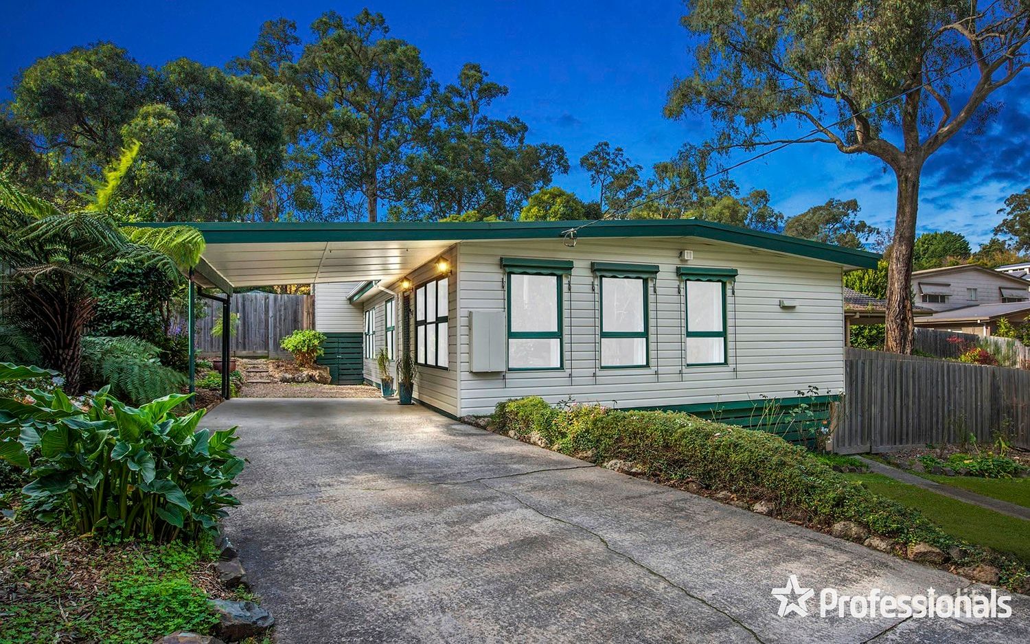 128 Hereford Rd, Mount Evelyn, VIC 3796
