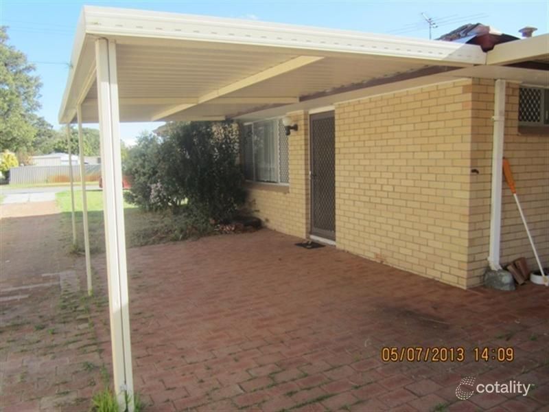 4/106 Lacey St, Beckenham, WA 6107