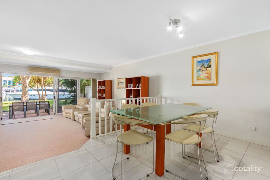 3/3 Marina Cres, Hollywell, QLD 4216