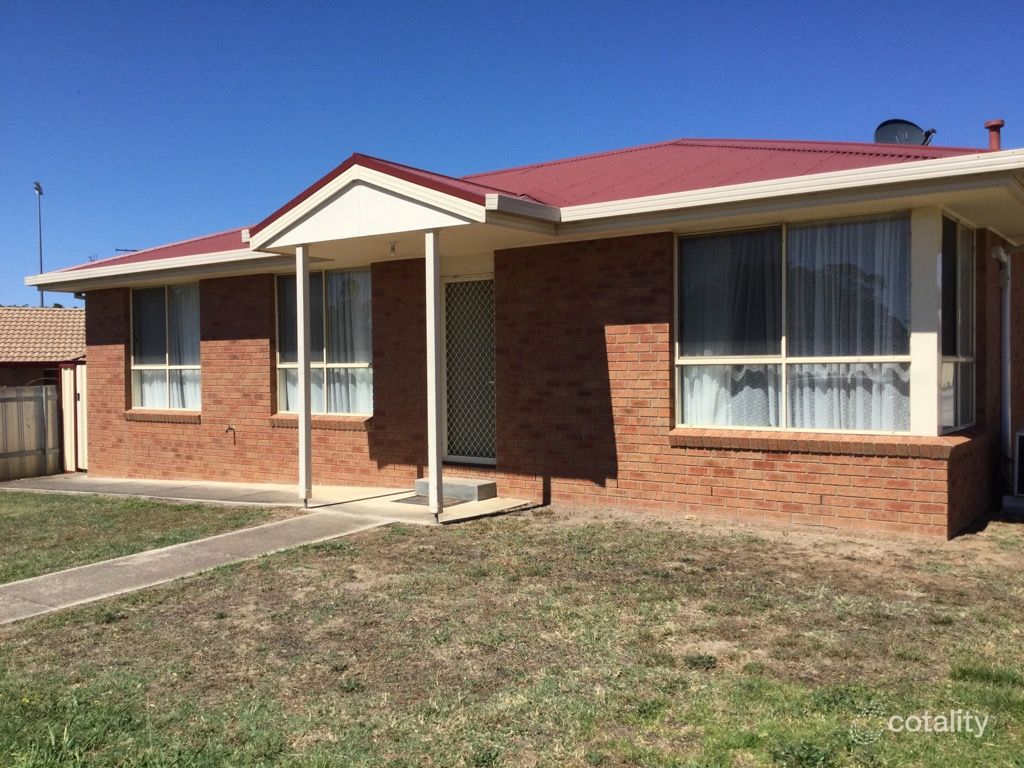 1/4 Waratah Ave, Ararat, VIC 3377