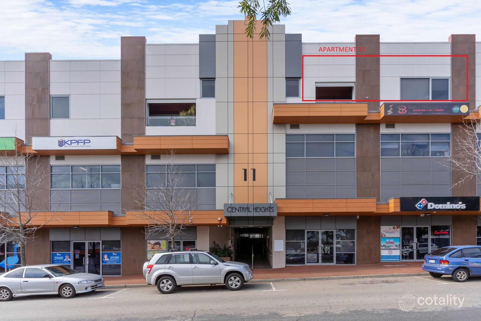17/11 Barber St, Kalamunda, WA 6076