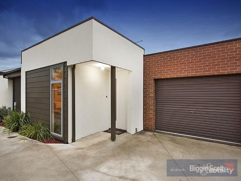 2/27 Edgar St, Kingsville, VIC 3012