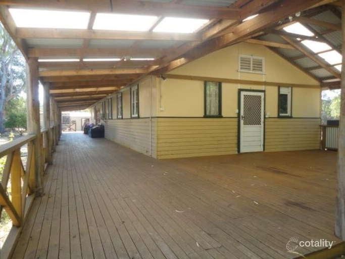 637 Rowley Rd, Forrestdale, WA 6112