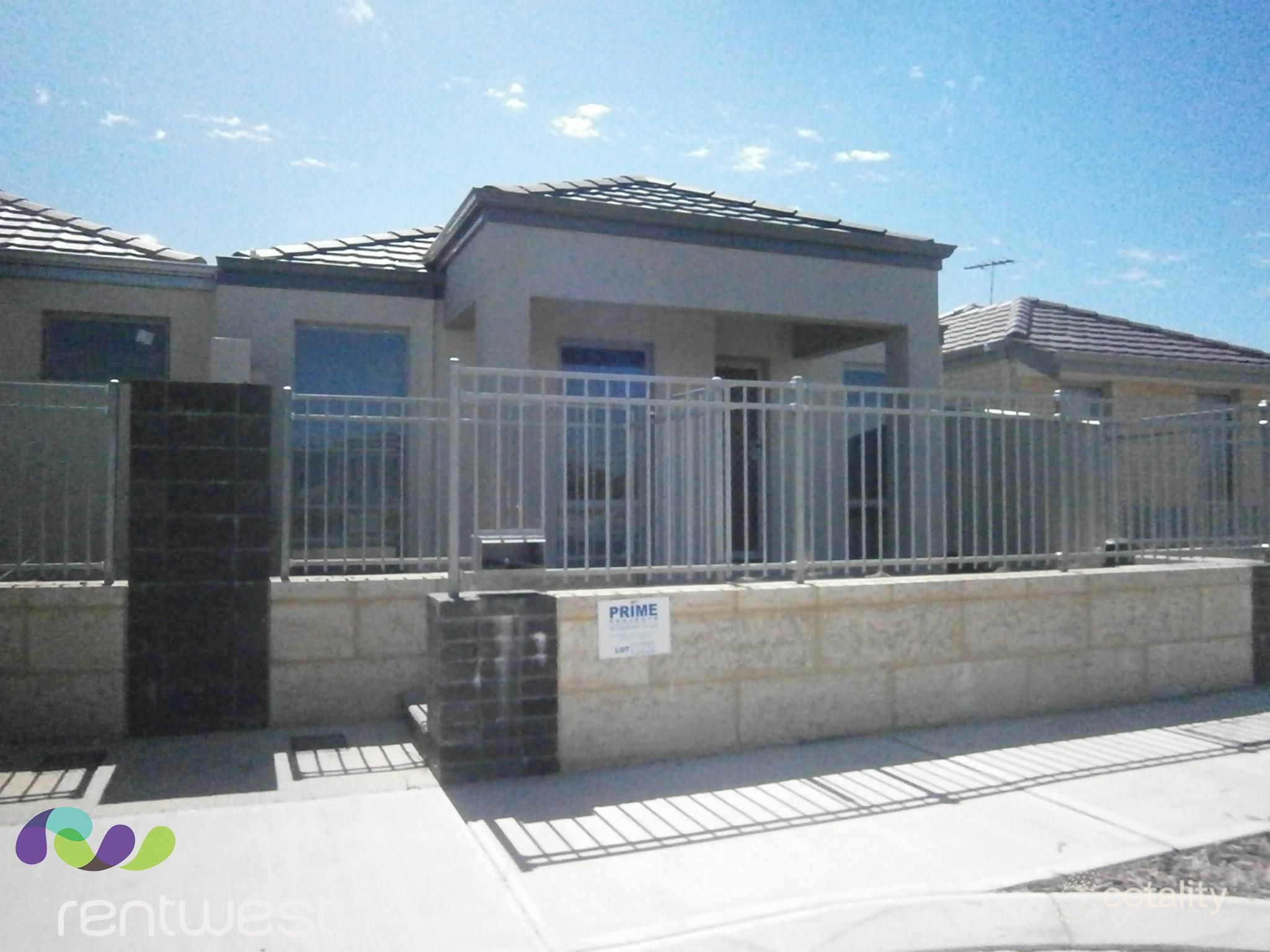 42 Arizona Pde, Golden Bay, WA 6174