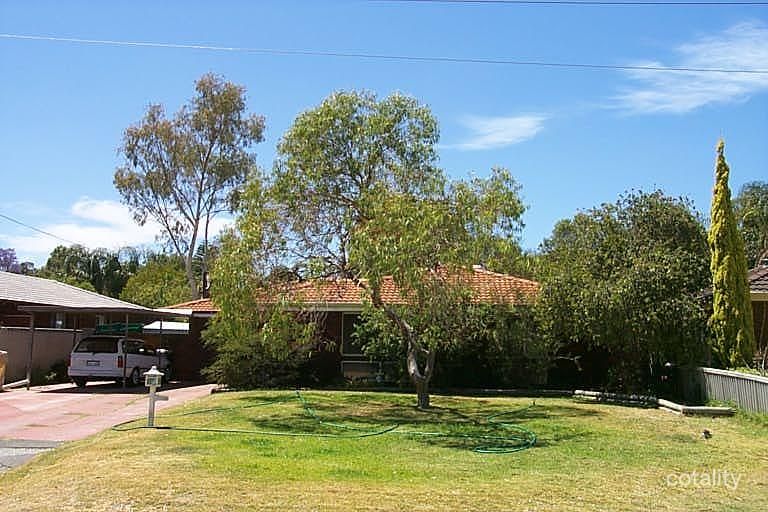 9 Durnsford Way, Camillo, WA 6111