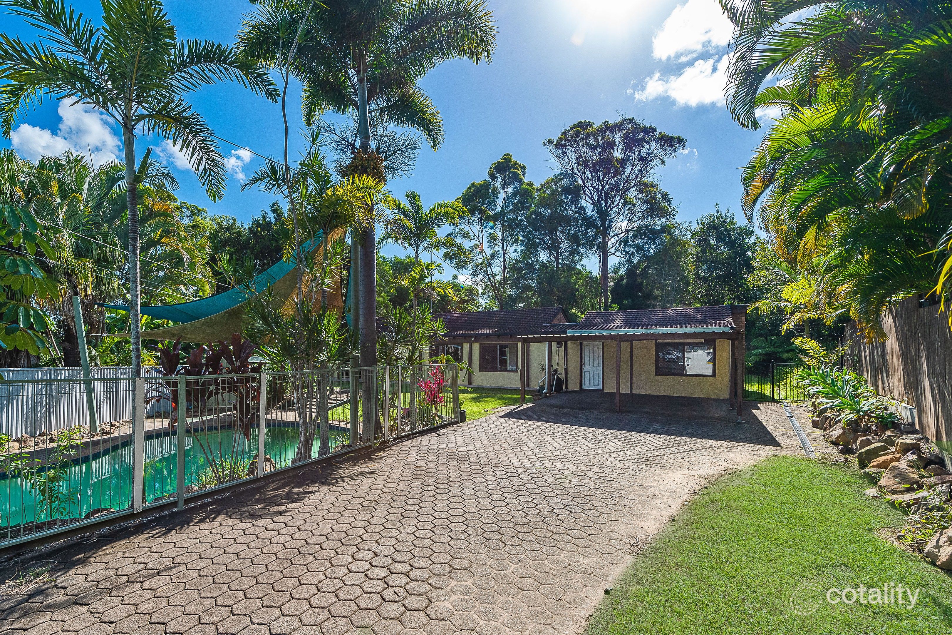 20 Juanita Gr, Springwood, QLD 4127