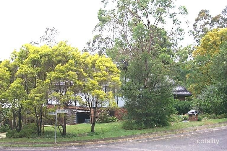 11 Boxthorn St, Bellbowrie, QLD 4070