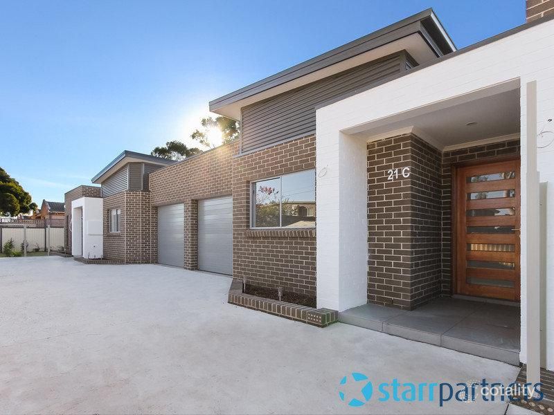 21c Renfrew St, Guildford West, NSW 2161