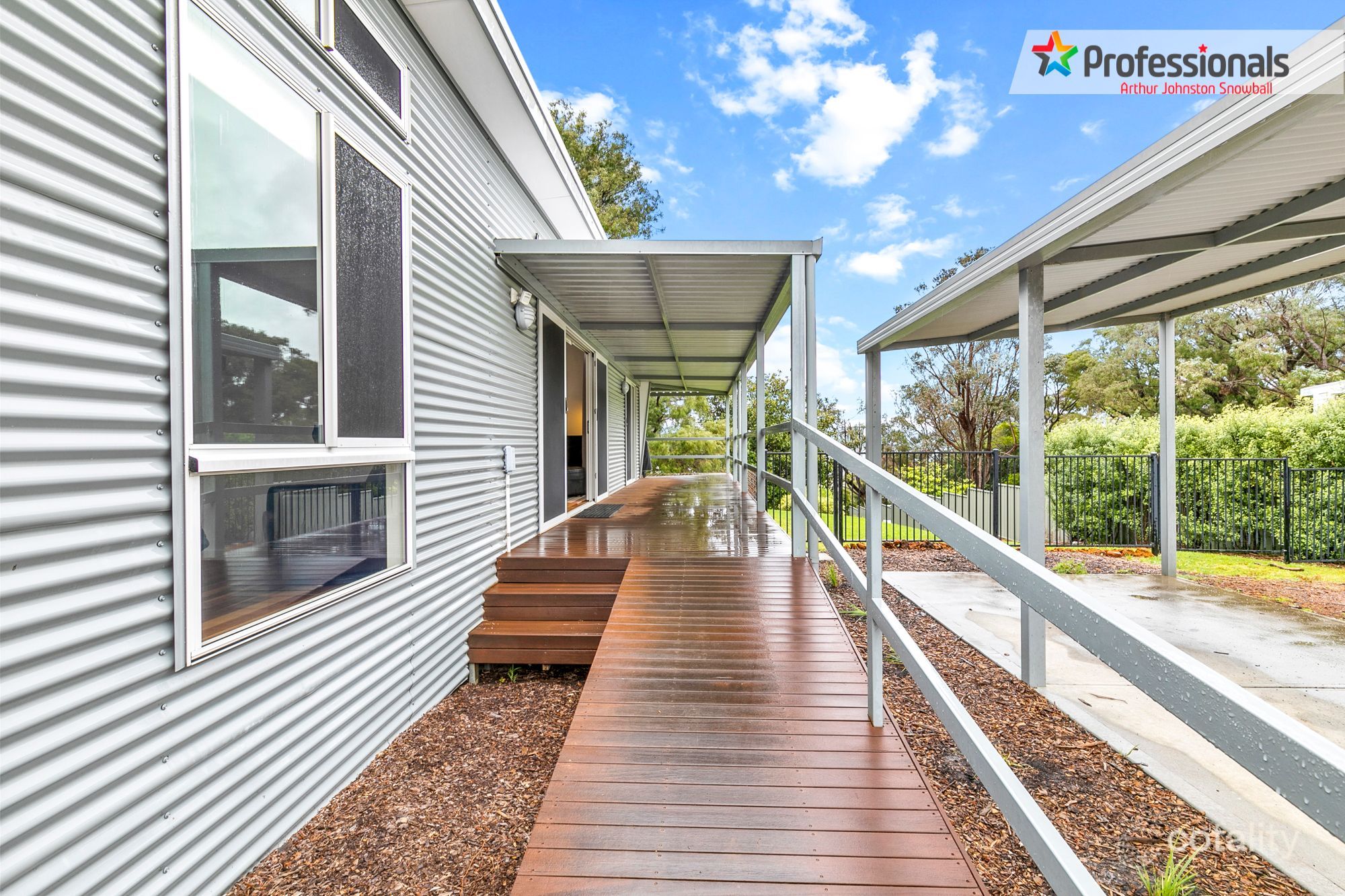 63 Burgoyne Rd, Port Albany, WA 6330