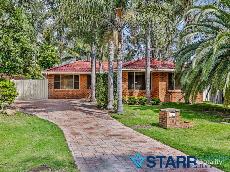 35 Mcewan Cct, Mount Annan, NSW 2567