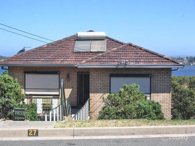 27 Vermont Rd, Warrawong, NSW 2502