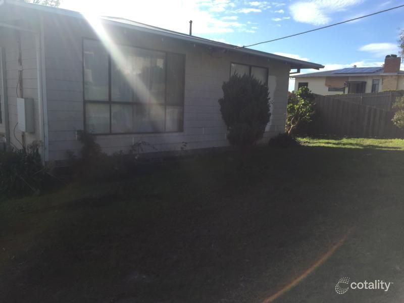 36 Margaret St, Moe, VIC 3825