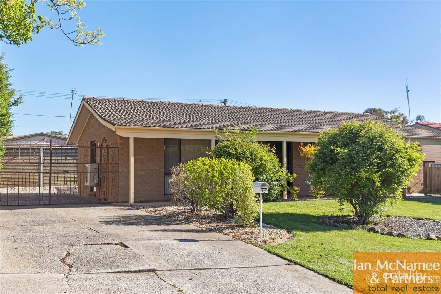16 Twamley Cres, Richardson, ACT 2905