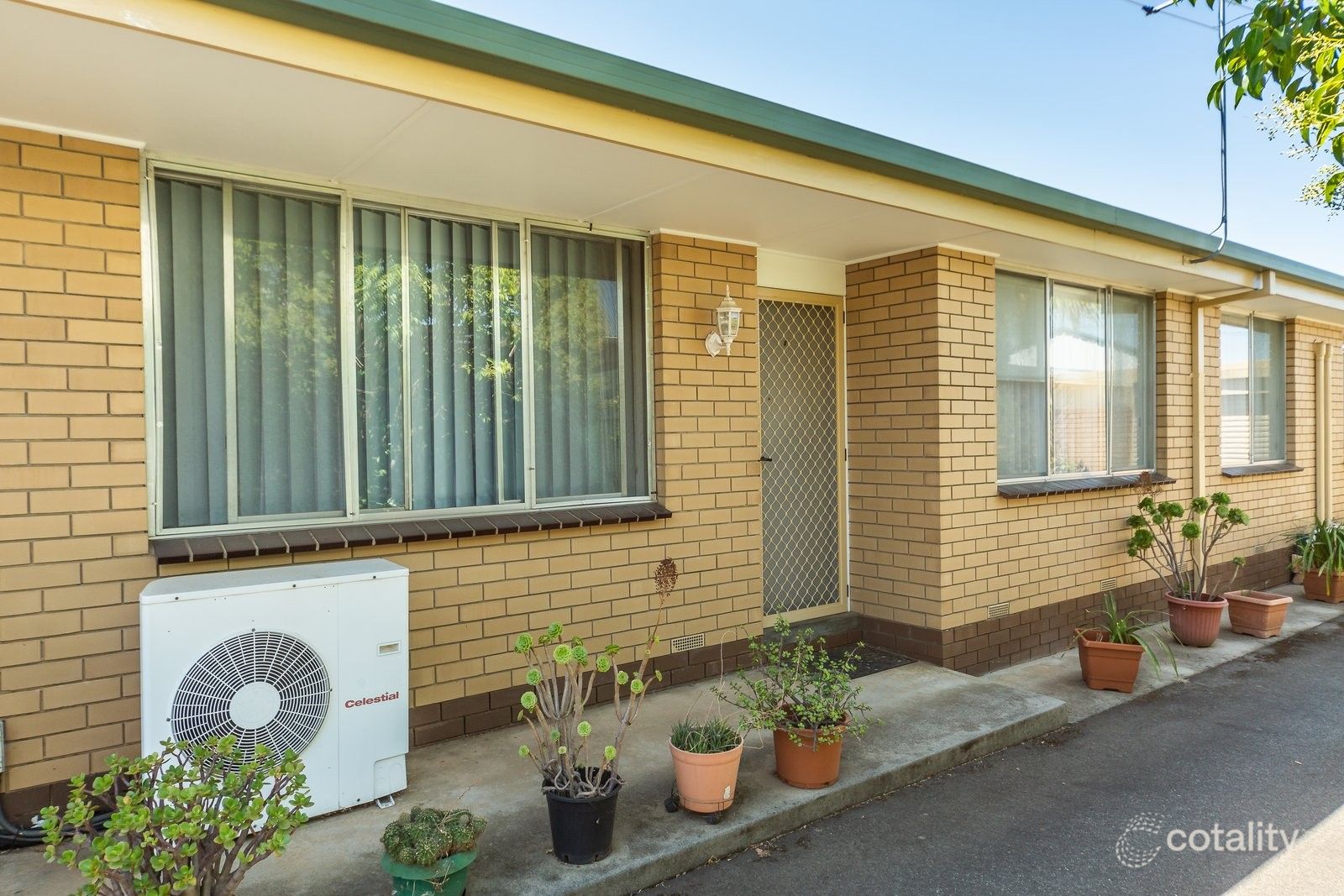 2/392 Kotthoff St, Lavington, NSW 2641