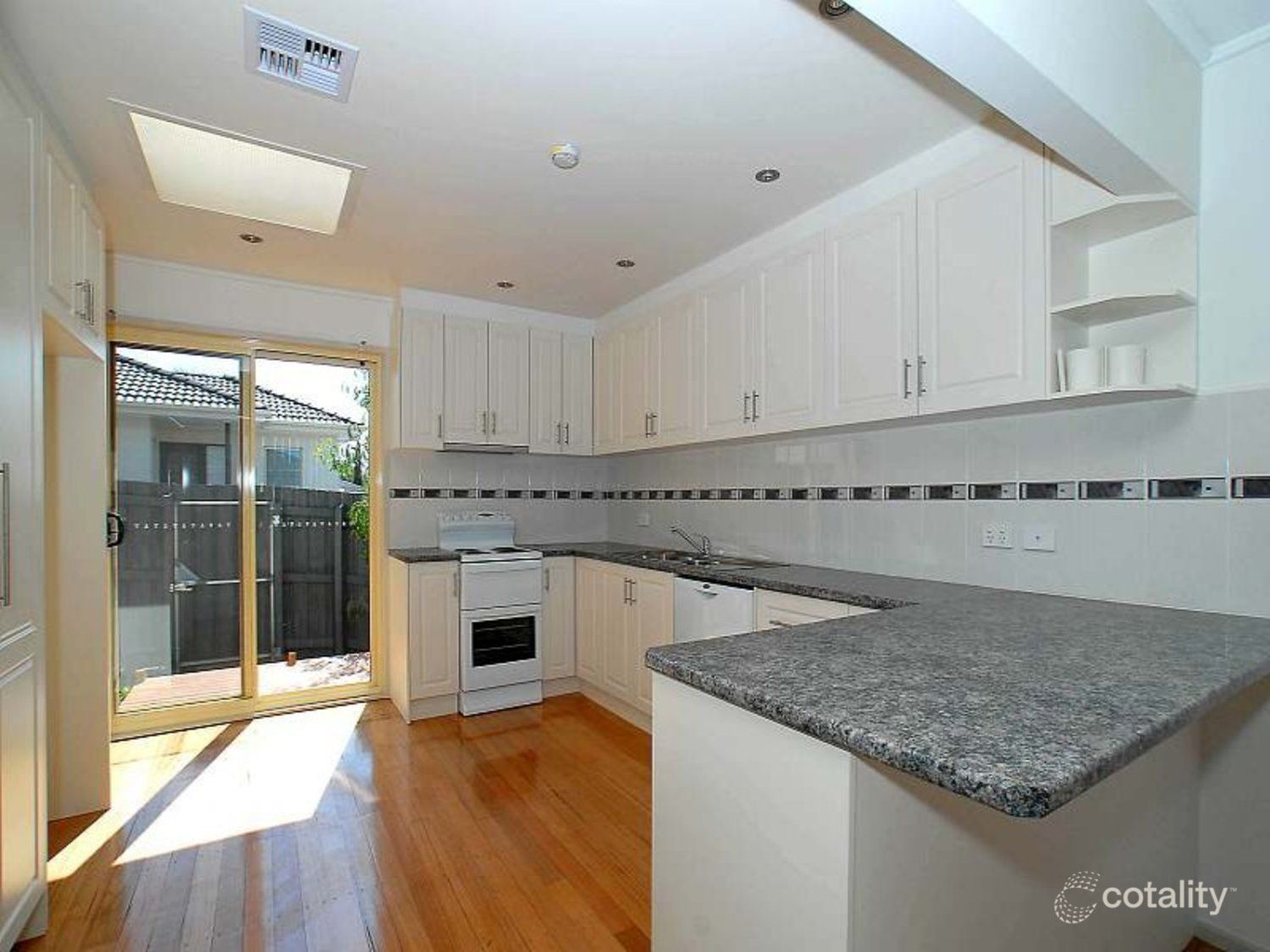 1/23 Aisbett Ave, Wantirna South, VIC 3152