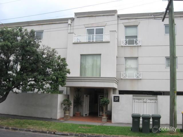 3/37 Ormond Esp, Elwood, VIC 3184