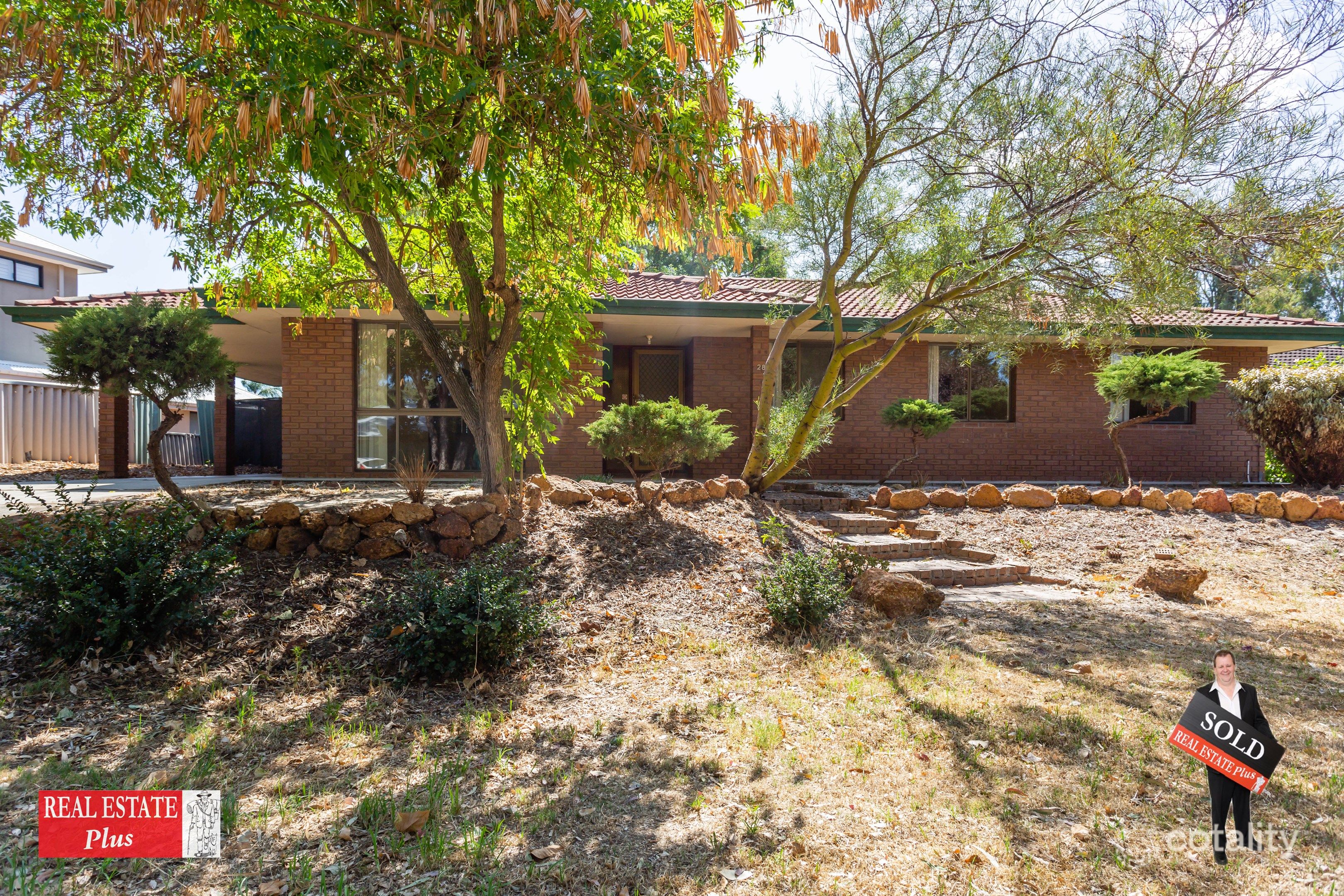 28 Robertson St, Hazelmere, WA 6055