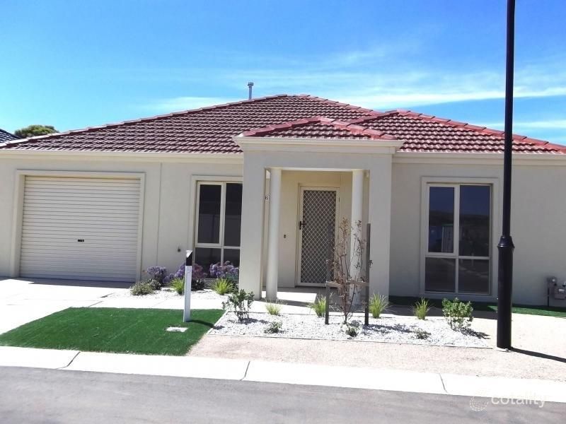 202/168 Underbank Bvd, Bacchus Marsh, VIC 3340