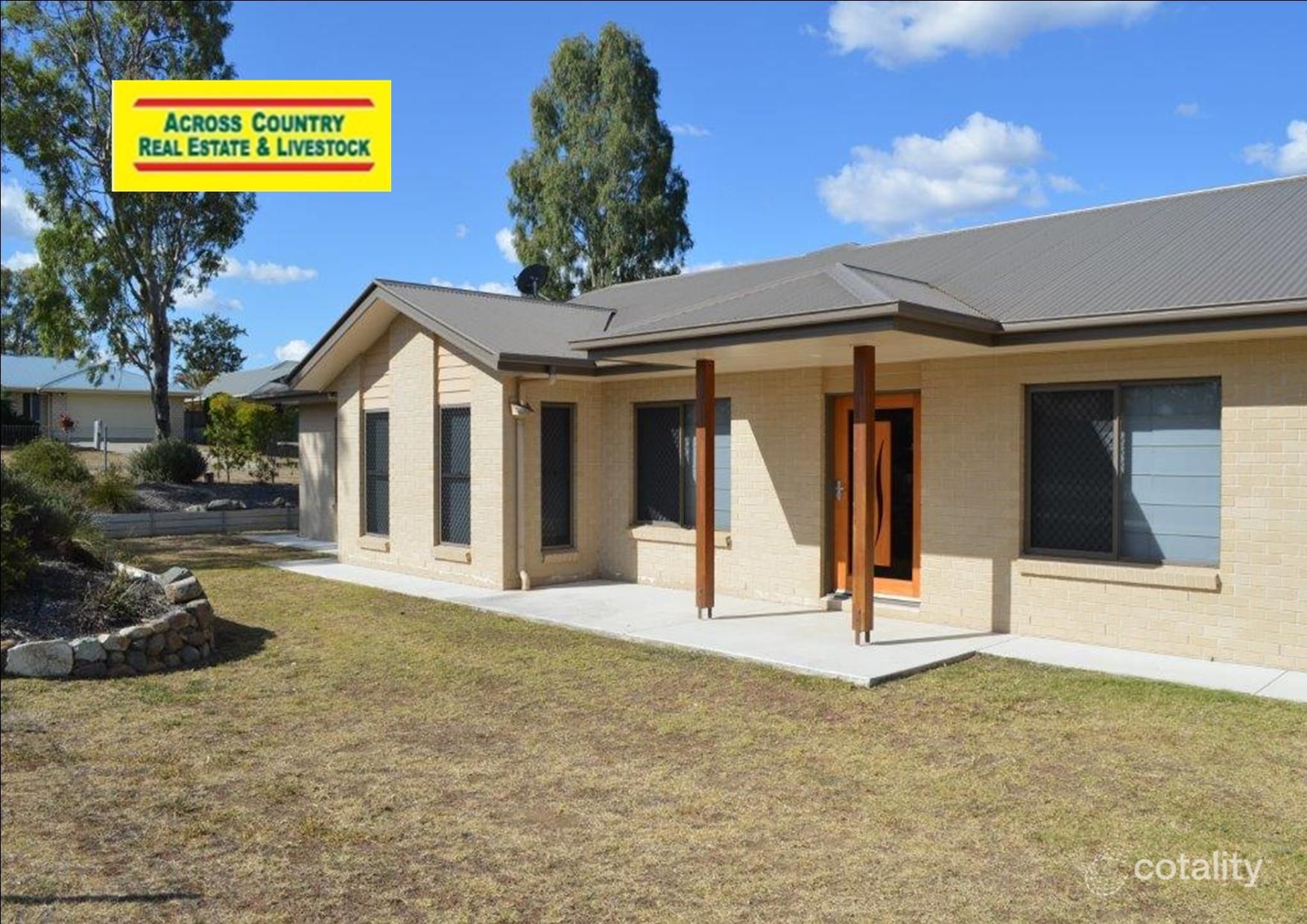 2 Centenary Ct, Murgon, QLD 4605