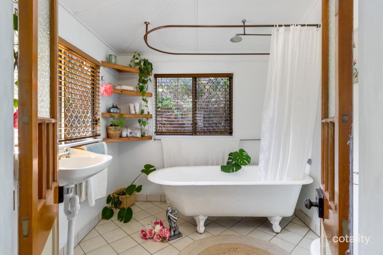 259 Slade Point Rd, Slade Point, QLD 4740