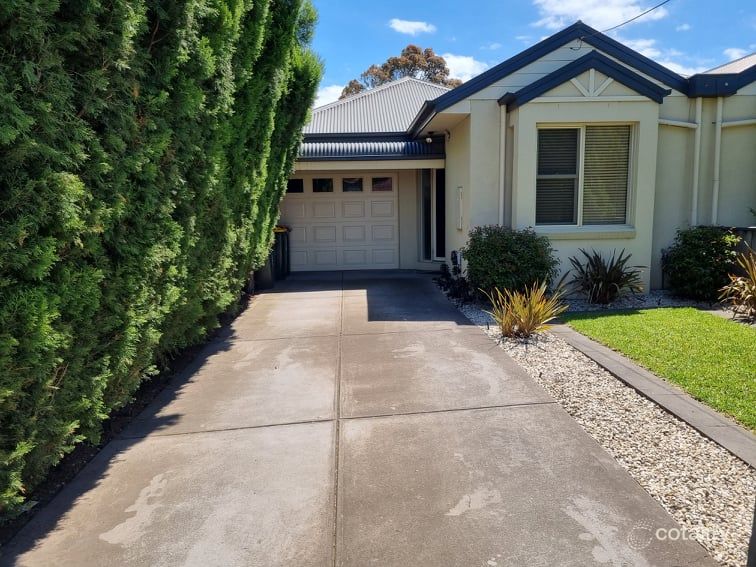 77 Gordon St, Newport, VIC 3015