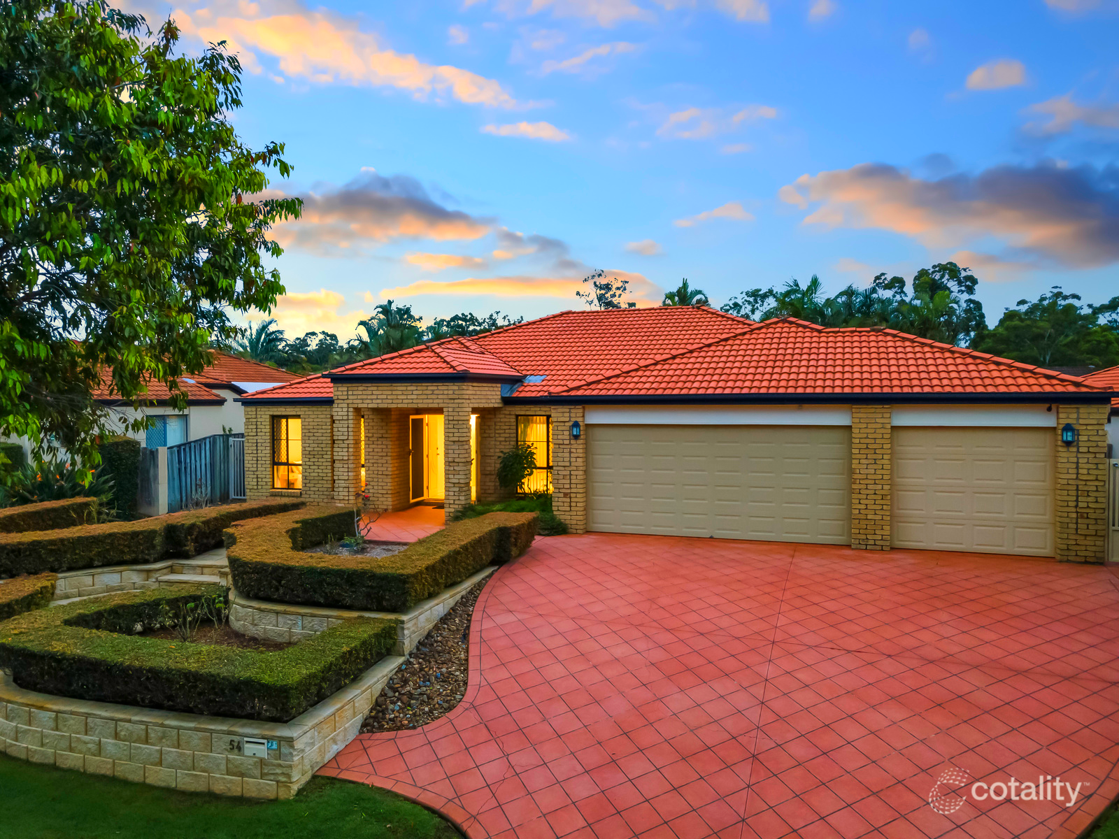 54 Olympus Dr, Robina, QLD 4226