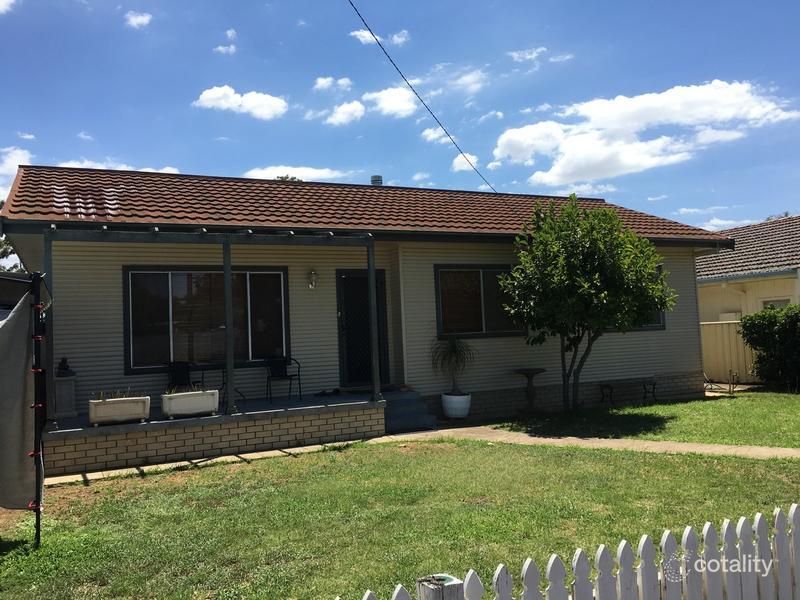 74 Namoi St, Manilla, NSW 2346