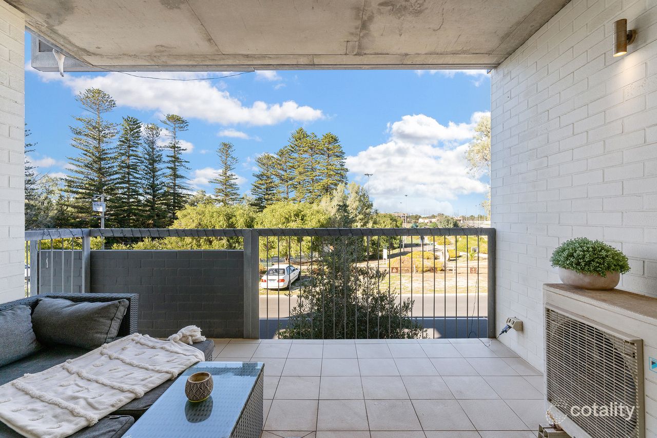 75/59 Breaksea Dr, North Coogee, WA 6163