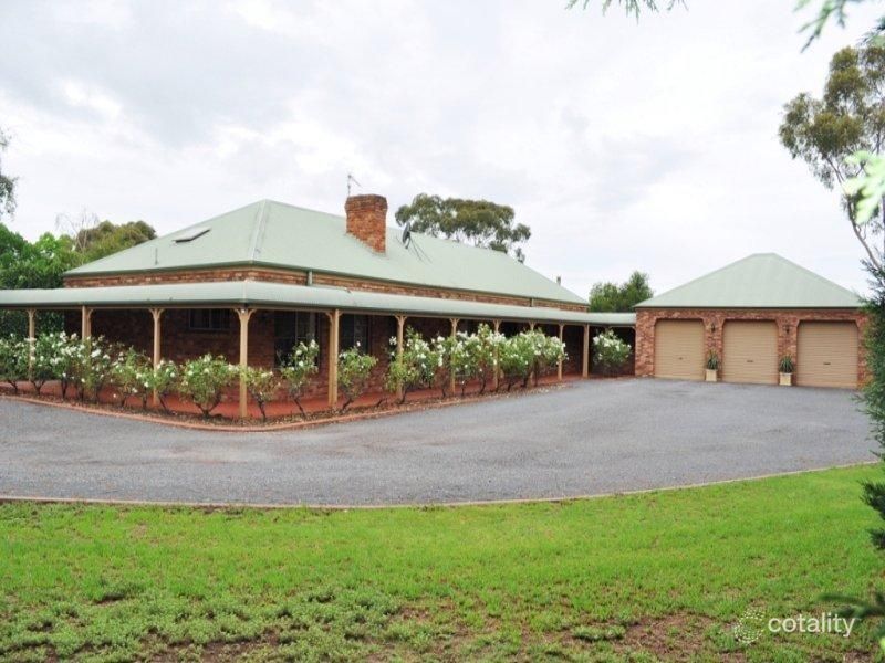 28 Marnie Rd, Table Top, NSW 2640