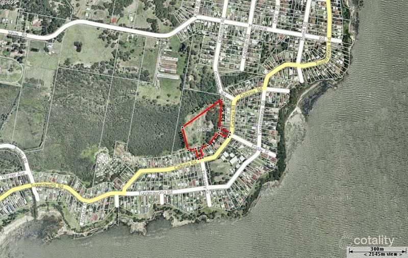 42a Cadonia Rd, Tuggerawong, NSW 2259