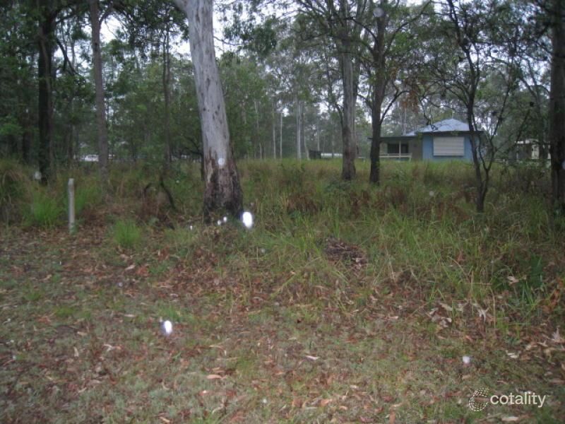 12 Bangalow St, Russell Island, QLD 4184