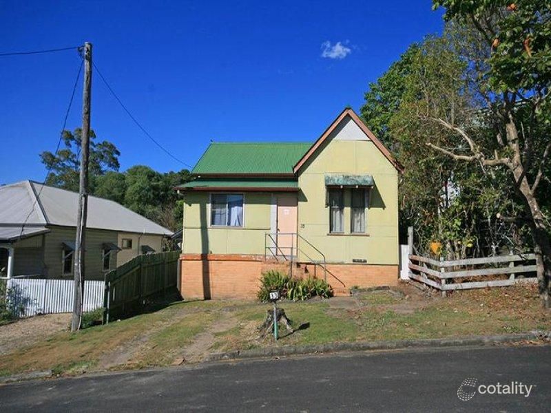 33 Oban St, Maclean, NSW 2463