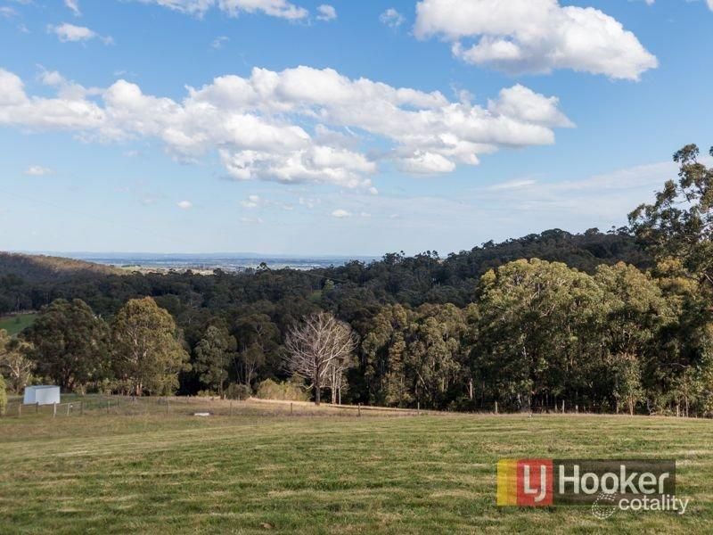 55 Carne Rd, Pakenham Upper, VIC 3810