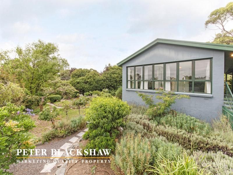 7 Meredith Cct, Kambah, ACT 2902