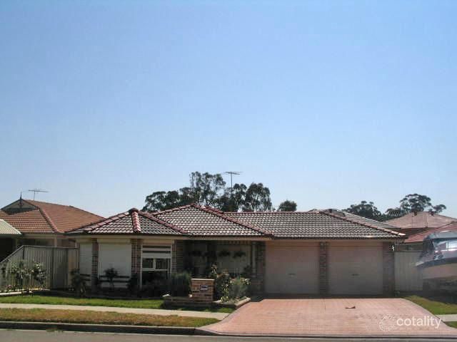 240 Pacific Palms Cct, Hoxton Park, NSW 2171