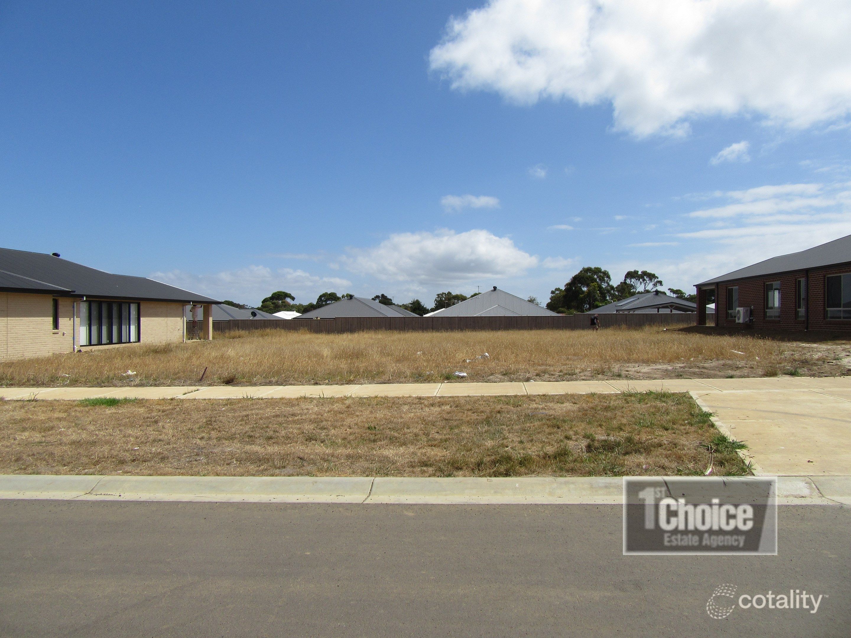 28 Seacrest Dr, Cowes, VIC 3922