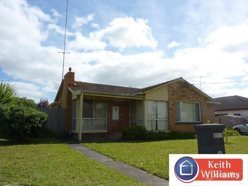 90 Hennessey St, Moe, VIC 3825