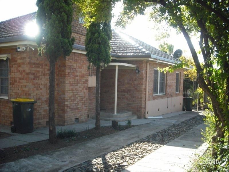 28 Parry St, West Tamworth, NSW 2340