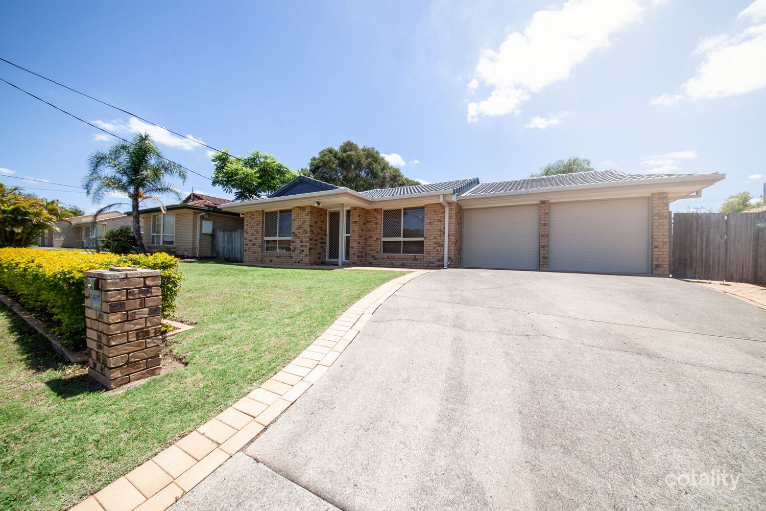 10 Bangalow Cres, Raceview, QLD 4305