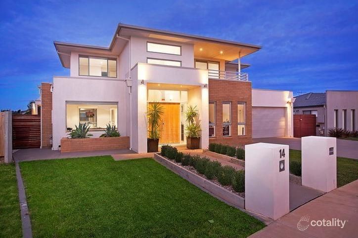 14 Careel St, Harrison, ACT 2914
